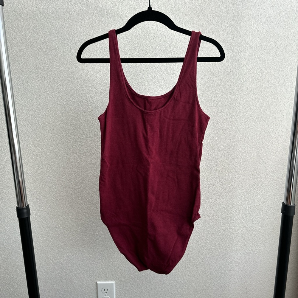 GAP Red Sleeveless Tank Top